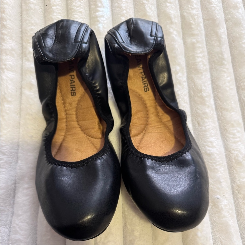 Elegant Black Ballet Flats Size 9
